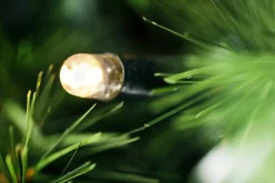 DecoWoerner Árboles De Navidad Artificiales>Abeto Artificial Esbelto Con LED 150 Cm