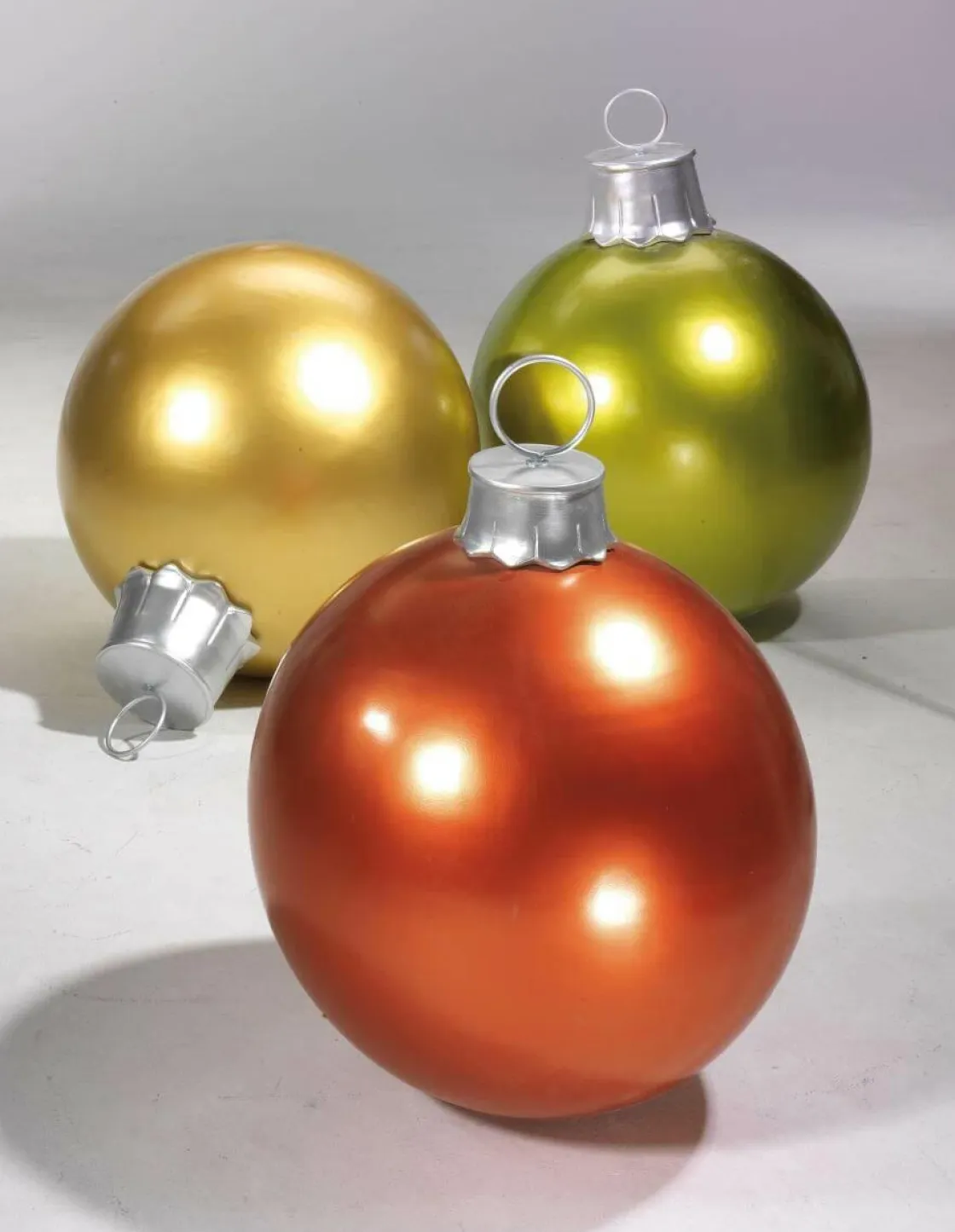 DecoWoerner Decoración Navideña Xxl>Bola De Navidad, Color Dorado, Ø 70 Cm