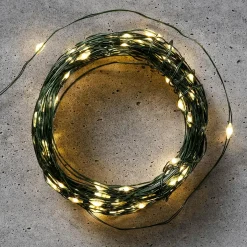 DecoWoerner Luces De Navidad>Cadena De Luces LED Con Alambre Con Baterías Para Exteriores, 100 LED, 10 M