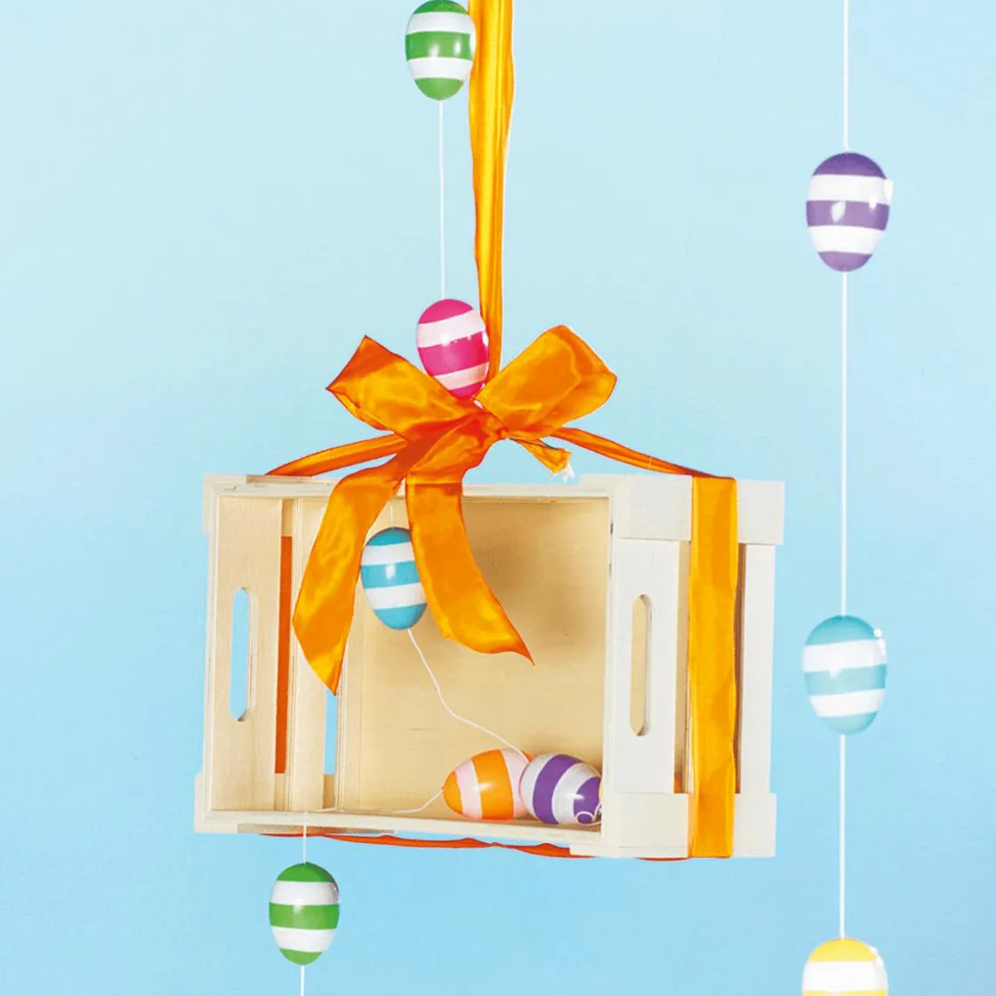 DecoWoerner Decoración De Pascua>Cadena Decorativa Con Huevos De Pascua A Rayas 160 Cm