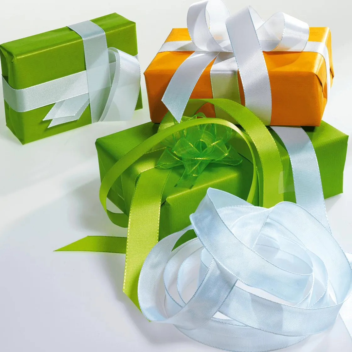 DecoWoerner Cintas De Regalo>Cinta De Tela De Regalo Con Borde De Alambre 60 Mm X 25 M