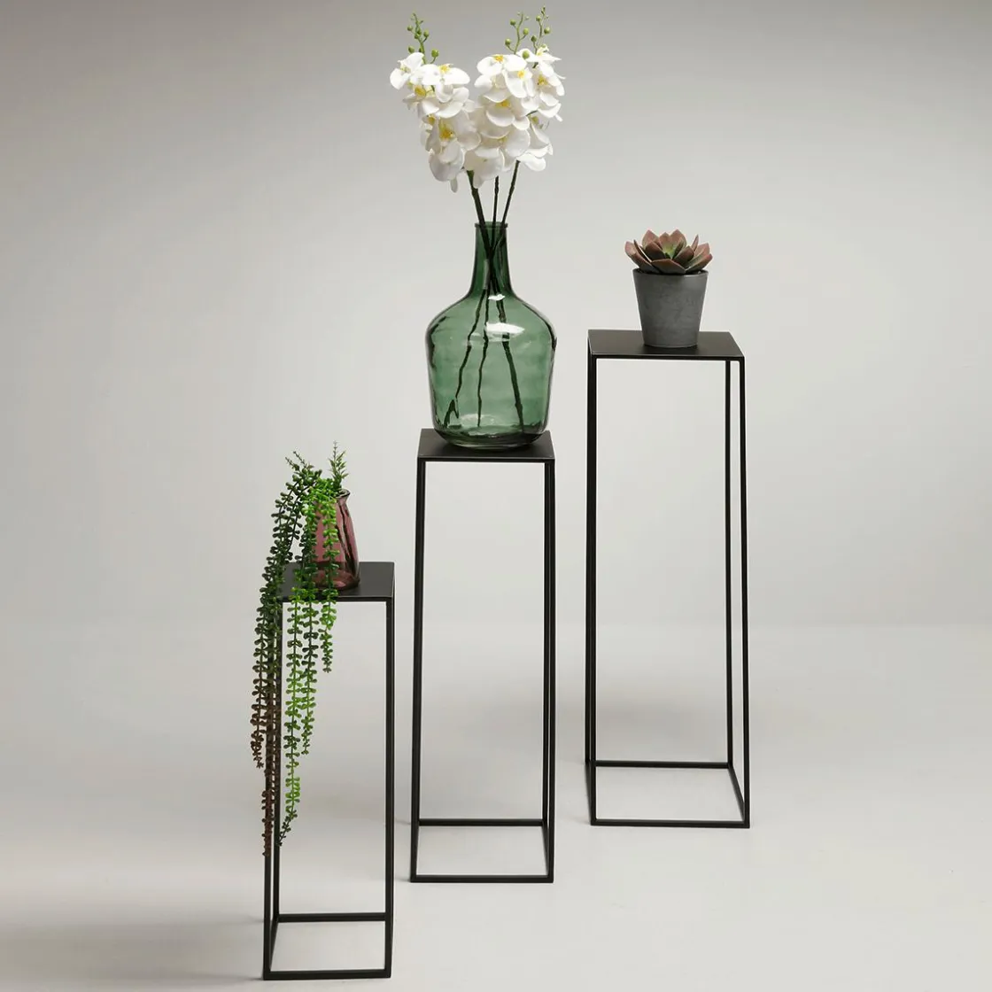 DecoWoerner Expositores Para Tiendas|Macetas Y Artículos De Decoración>Conjunto De Mesas De Metal 3 Piezas