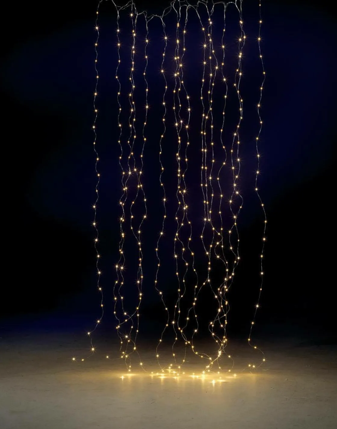 DecoWoerner Luces De Navidad>Cortina De Luces LED Con Alambre Para Exteriores, 384 LED, 240 X 160 Cm