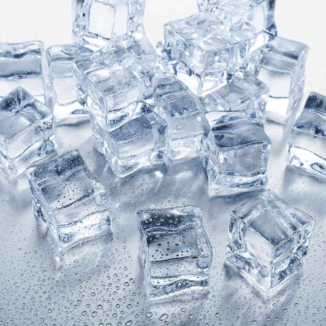 DecoWoerner Decoración Dispersa|Decoración De Invierno>Cubitos De Hielo Decorativos De Acrílico 30 Mm, 1 Kg