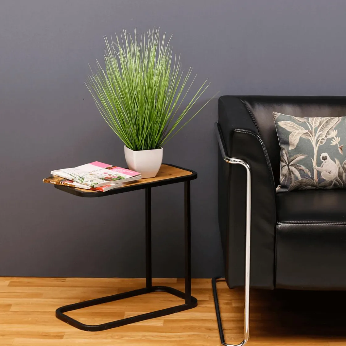 DecoWoerner Hierba Decorativa>Deco Hierba Cebra En Maceta Blanca 50 Cm