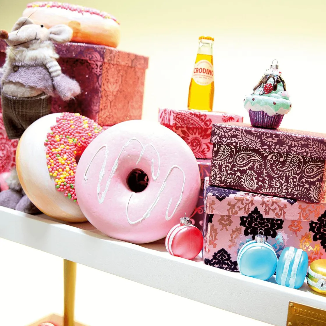 DecoWoerner Chupetes Xxl>Donut Decorativo Con Perlas De Azúcar 20 Cm Ø Colorido