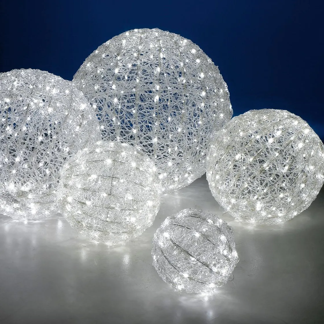 DecoWoerner Luces De Navidad>Esfera Luminosa De Luz LED De Fibras Acrílicas, Ø 50 Cm