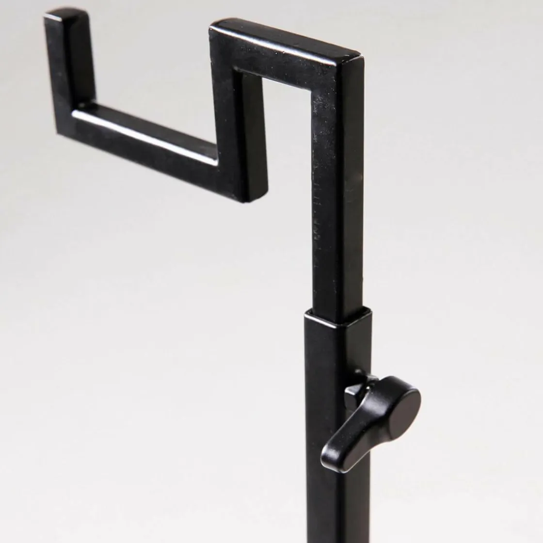 DecoWoerner Expositores Para Tiendas>Expositor De Accesorios 1 Brazo, Extensible 39 - 70 Cm