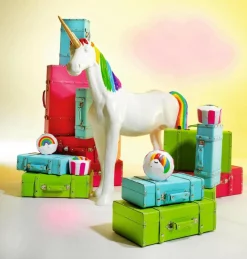 DecoWoerner Decoración De Animales>Figura De Unicornio Del Arco Iris, Longitud 130 Cm