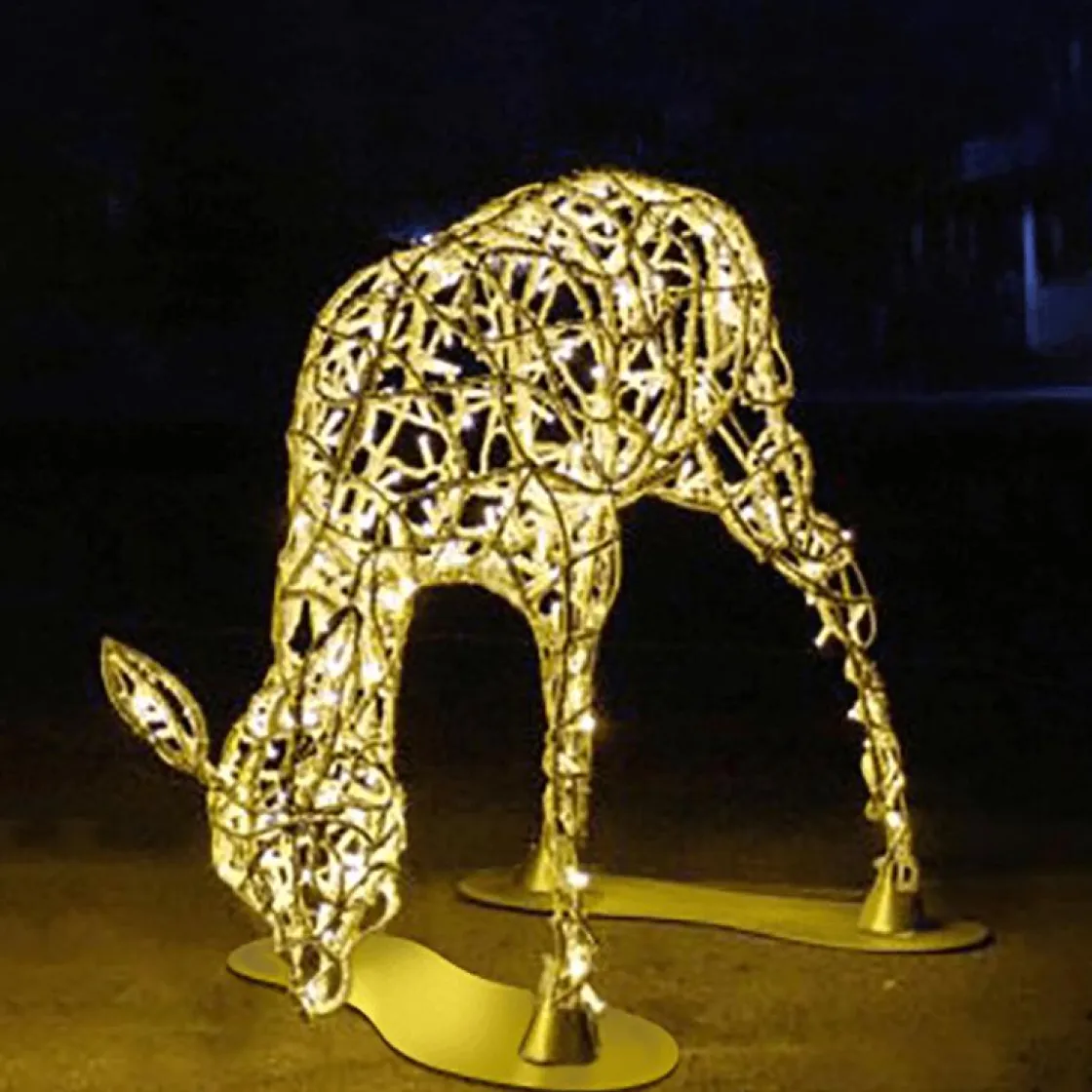 DecoWoerner Luz Decorativa|Decoración De Animales>LED Fawn Hembra Para Exterior 100 Cm