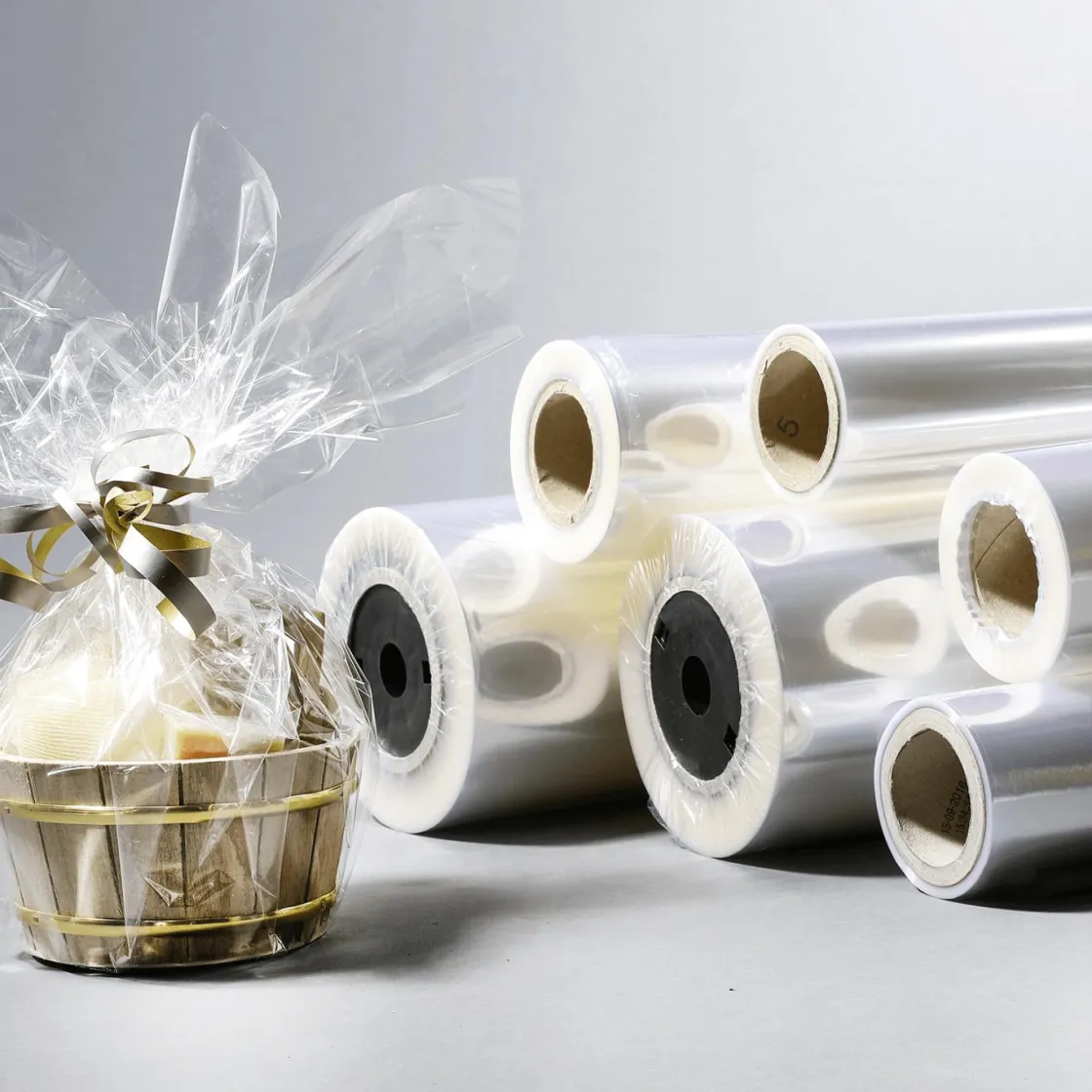 DecoWoerner Film Polipropileno>Lámina De Plástico Para Regalo 50 Cm, 50 M