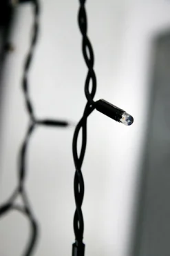 DecoWoerner Luces De Navidad>Luz Icicle Light LED Para Uso Profesional Sistema IP67, 228 LED, 300 X 100 Cm, Sin Cable