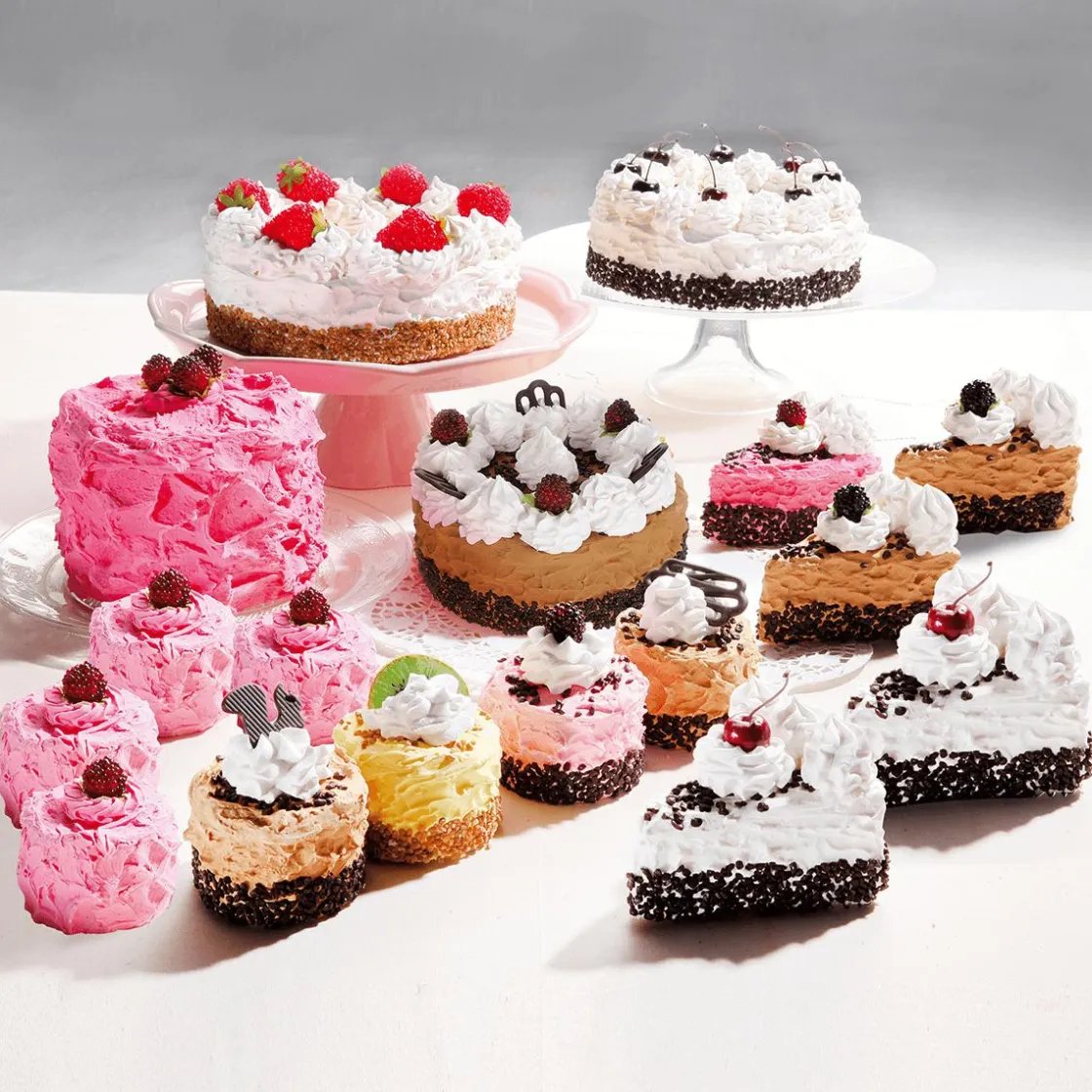 DecoWoerner Pan Y Pastel>Maniquí De Tarta De Chocolate 15 Cm Ø