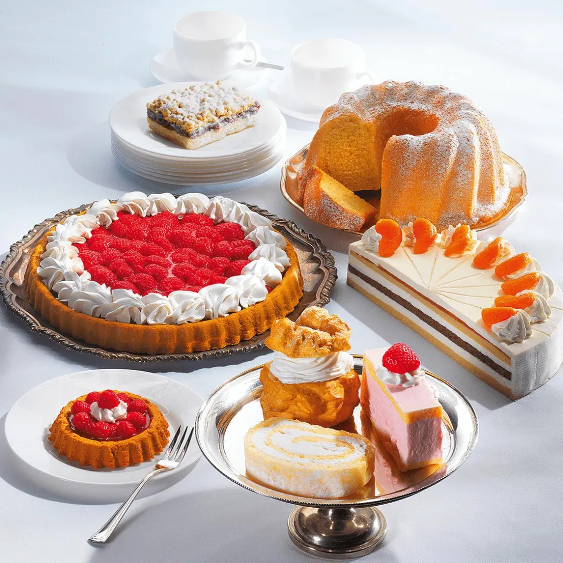 DecoWoerner Pan Y Pastel>Muñeco De Comida De Hojaldre De Nata 9 Cm