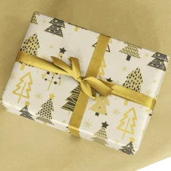 DecoWoerner Papel De Regalo|Go Green - Envoltorio Para Regalo Ecológico>Papel Kraft Reciclado Con árboles De Navidad En Beige, Negro Y Dorado - Bobina De Papel De Regalo De 50 M