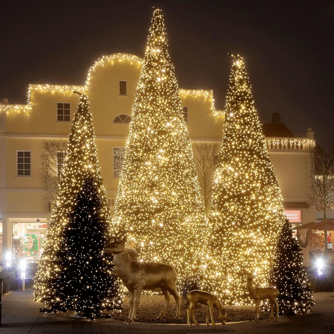 DecoWoerner Árboles Gigantescos>Árbol Gigante Con LED Cálidos, Exterior, 580 Cm