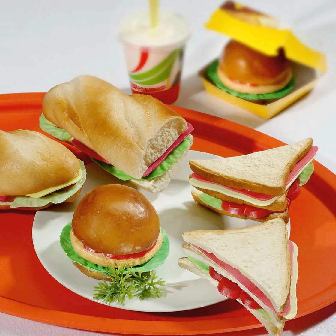 DecoWoerner Platos Y Comida Rápida>Sándwich Tostado Alimento De Imitación 14,5 Cm