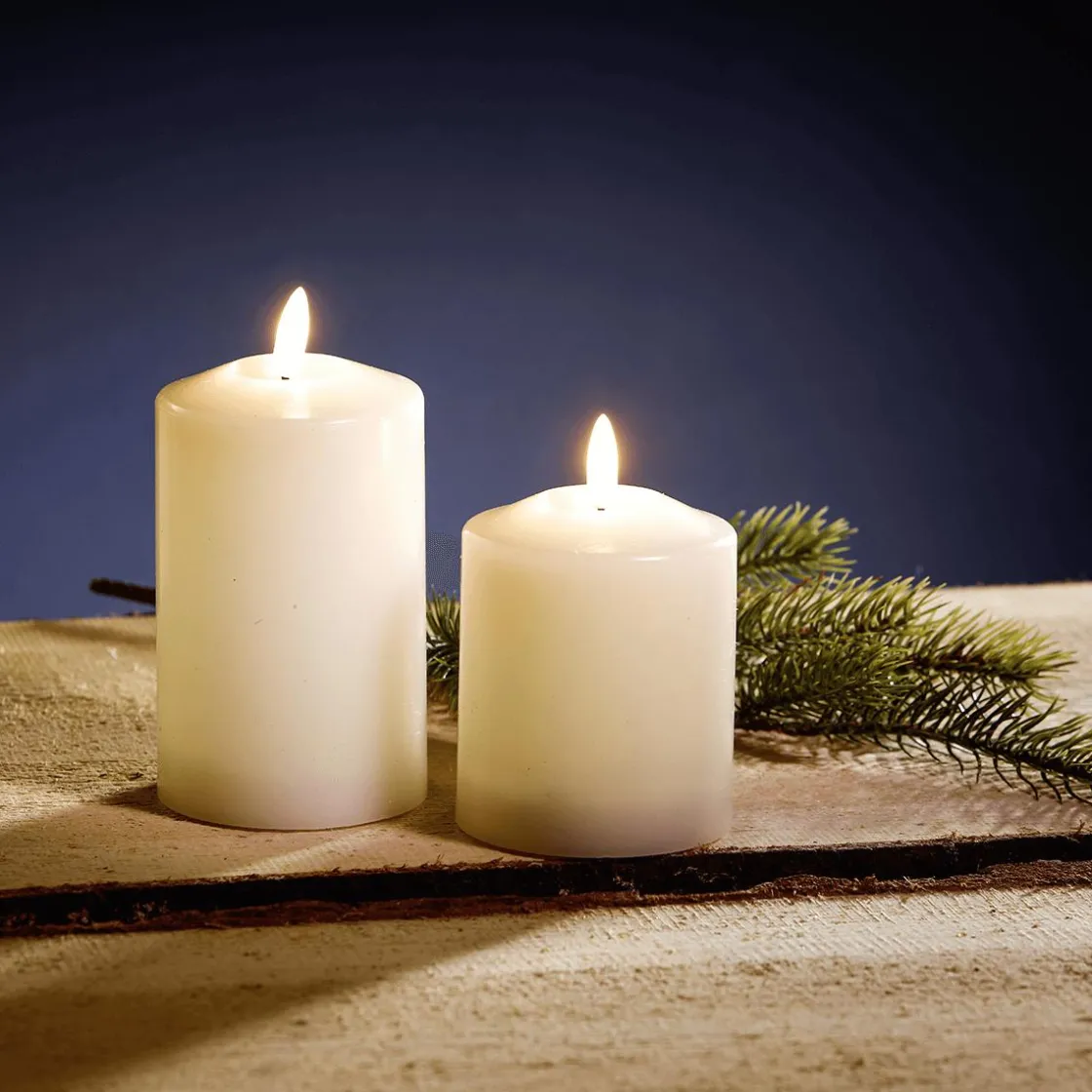 DecoWoerner Luz Decorativa|Figuras De Navidad>Vela De Cera LED 7,5 X 11,5 Cm