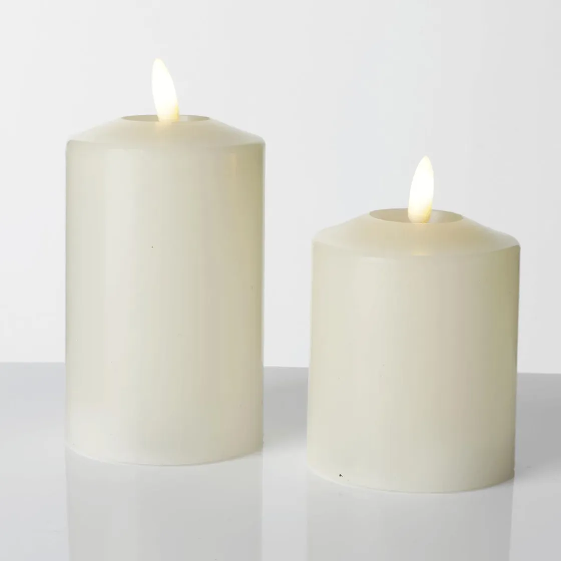 DecoWoerner Luz Decorativa|Figuras De Navidad>Vela De Cera LED 7,5 X 11,5 Cm